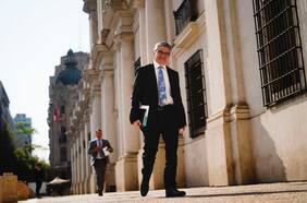 Ministro Marcel y acuerdo constitucional: “Es algo que va a contribuir a reducir la incertidumbre para la economía chilena”