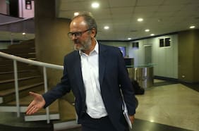 Larraín Matte contra el retiro de fondos: dice que para ayudar a la gente está el Estado, “no los ahorros de las personas”