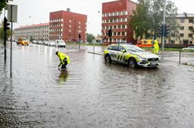 Tormenta Hans: autoridades llaman a quedarse en casa ante intensas lluvias que ya suman dos muertos en Europa
