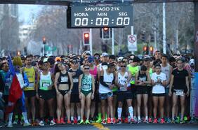 Las Condes recibe una nueva edición del STGO21K by HOKA