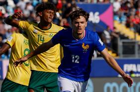 El potente equipo de Francia se llena de dudas para doblegar a Sudáfrica en su estreno del Mundial Sub 20