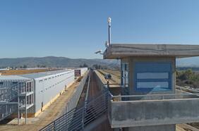 Reo es decapitado en cárcel de Concepción durante “ritual”: en la celda se encontró escritos con “símbolos satánicos”