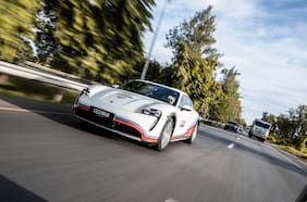 Nuevo récord del Porsche Taycan: el eléctrico más rápido en larga distancia