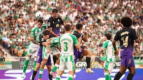El implacable Barcelona de Lamine Yamal detiene el andar del Betis de Pellegrini en un duelo de alto voltaje
