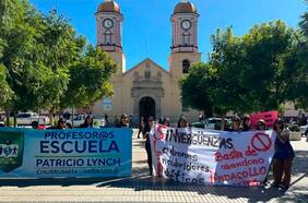 Del sur al norte: crisis en los SLEP se agudiza con toma de oficinas y suspensión de clases en Puerto Cordillera