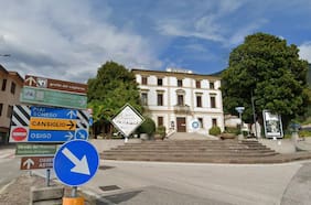 “Sin niños, el pueblo morirá”: la localidad en Italia que vive una grave crisis de baja natalidad