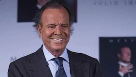 La denuncia contra Julio Iglesias por agresión sexual que divide a España