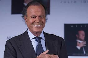 La denuncia contra Julio Iglesias por agresión sexual que divide a España