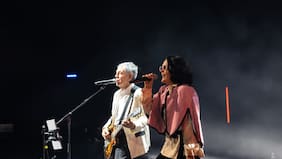 Electrodomésticos y Camila Moreno lanzan video en vivo de “Dos mil canciones”