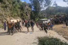 Elevan a más de 2.000 la cifra de personas que podrían estar sepultadas tras deslizamiento de tierras en Papúa Nueva Guinea