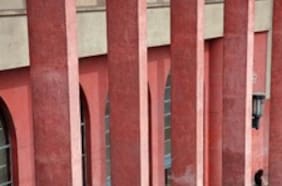 Otra vez la Facultad en Pío Nono