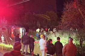 Volcamiento de bus interurbano deja al menos 19 lesionados en Ñiquén