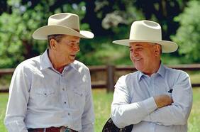 “Señor Gorbachov, derribe este muro”: lo que se dijo sobre el último líder soviético