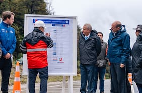 Kast continúa su despliegue ante sistema frontal: se reúne con ministros y alista visita a canal Santa Marta de Maipú