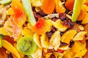 ¿Comer fruta deshidratada es lo mismo que comer fruta fresca? Esto dice la ciencia