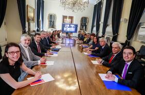 Hacienda reactiva Consejo Consultivo del Mercado de Capitales con Enrique Marshall a la cabeza