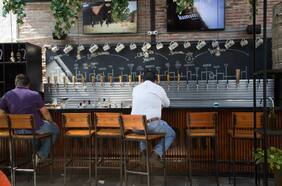 Kunstmann Kneipe, la fresca terraza de Viña del Mar con schops de hasta un litro