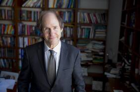 Reseña de libros: de Cass R. Sunstein a Kati Lincopil