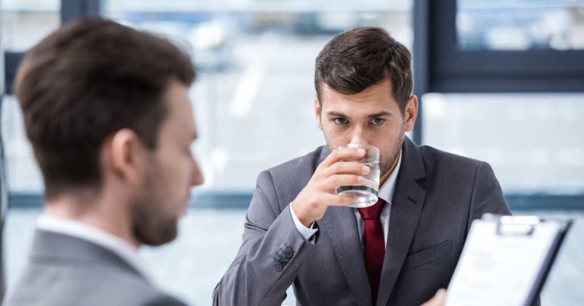 El ghosting laboral y su impacto en la salud emocional de los cesantes: Una práctica que erosiona la confianza