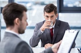 Qué es el ghosting laboral que provoca desconfianza y tristeza entre los trabajadores cesantes