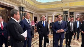 Canciller ruso insta a Marco Rubio a evacuar a los diplomáticos de EE.UU. de Kiev