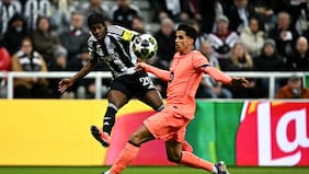 Champions League: Barcelona rescata un postrero y valioso empate en Newcastle para poner medio pie en cuartos