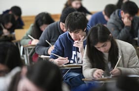 PAES, PDT y PSU: los diez mejores colegios de los últimos diez años