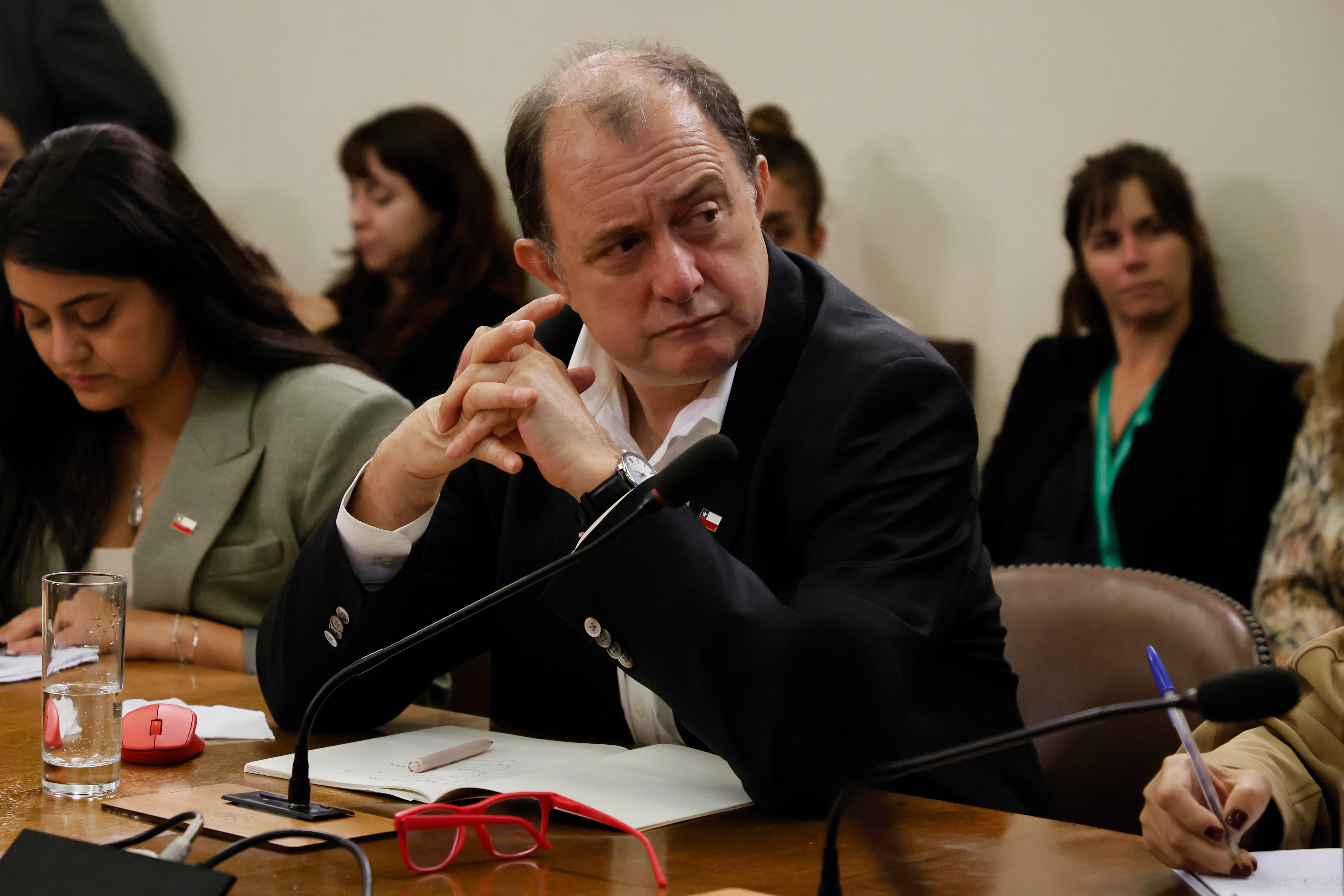 El round de Poduje con Fundación Alcanzable por freno a proyectos de arriendos adjudicados durante el gobierno anterior