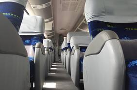 Nueva normativa: los buses interurbanos deberán contar con cinturones de tres puntos en Chile