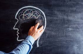 Cuál es la relación entre el ayuno intermitente y el Alzheimer, según estudio