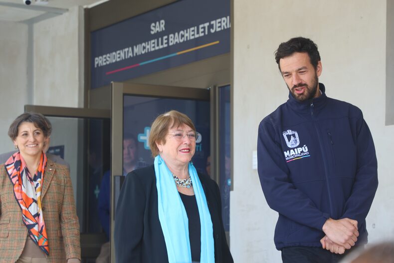 Michelle Bachelet inaugura SAR de Maipu