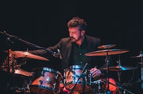 José Burdiles debuta como solista con sus dos primeros singles