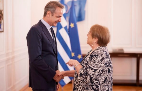 Camino a la ONU: Bachelet concreta cita con primer ministro de Grecia y suma acercamiento a otro país del Consejo de Seguridad