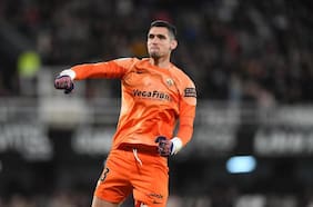 La emotiva arenga de Matías Dituro en el Elche que se viraliza tras el empate ante el Betis de Pellegrini en LaLiga