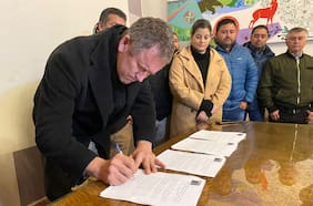 Gobierno confirma acuerdo en Puerto Coronel y término de bloqueo tras 55 días de conflicto