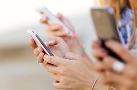 Tres de cada cinco chilenos han usado internet para compras o trámites