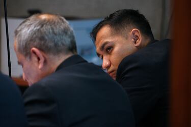 El 4° Tribunal Oral en lo Penal de Santiago inicia primera jornada de los alegatos de clausura del juicio contra excarabinero por homicidio frustrado en Puente Pío Nono.