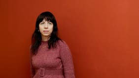 Elif Eralp, la “inquilina” que podría llegar a la alcaldía de Berlín y que propone expropiar 200 mil viviendas