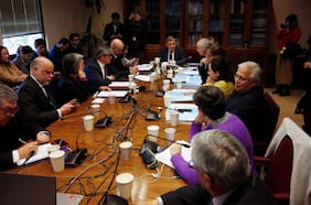 Pensiones: los hitos de la extensa y frágil negociación que complica a Boric