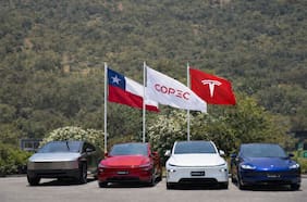 Chile recargado: Copec y Tesla llevan Superchargers a la ruta