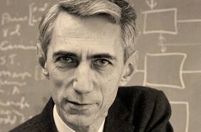 Quién fue Claude Shannon, el genial matemático que inventó la era digital