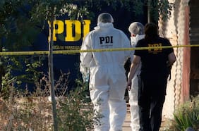 Investigan homicidio de adulto mayor en Valparaíso: cadáver fue encontrado con diversas heridas en un domicilio en Laguna Verde