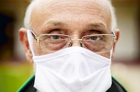 Las mil historias de Johnny Carrasco: “Como saben que me voy, me andan pegando puñaladas”