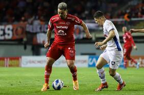 Lorenzo Reyes explota tras graves acusaciones de “hacerle la cama” a Jaime García en Ñublense