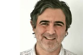 A los 49 años muere el reconocido crítico literario Juan Manuel Vial