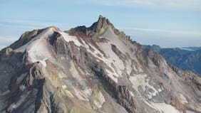 Decretan alerta temprana preventiva para tres comunas del Maule por actividad del volcán Nevado de Longaví