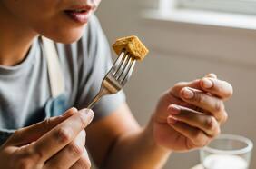 Alerta en la venta de alimentos falsificados