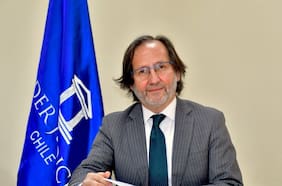 Presidente de la Corte de Temuco busca evitar querella y presenta un amparo que ha recorrido tres jurisdicciones
