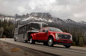 A revisión 20 mil camionetas Super Duty de Ford: las ruedas delanteras podrían salirse
