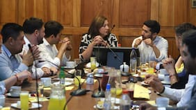 PS refuerza ofensiva a Kast: lo emplazan a aclarar implicancias de su recorte fiscal y lo acusan de tener una “agenda oculta”